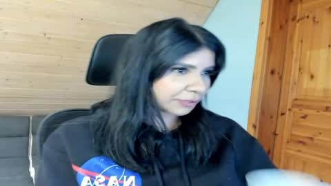 Snapshot of siirena chatting on 04-13-26, 03:17 siirena online show from 04-13-26, 03:17