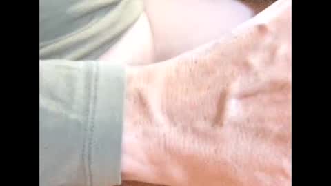 Snapshot of silagra19steif chatting on 09-12-25, 08:03 devotsubmissive dogvierbeiner online show from 09-12-25, 08:03