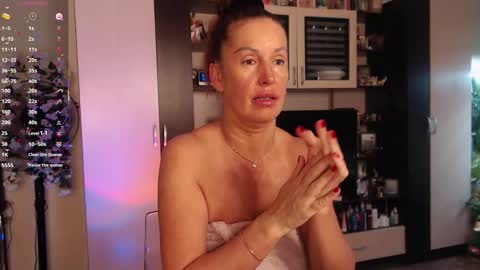 Snapshot of silenaa_sloussen chatting on 11-02-25, 05:10 silenaa_sloussen online show from 11-02-25, 05:10