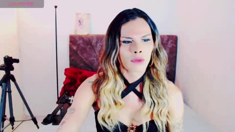Snapshot of silent_angell chatting on 04-24-26, 07:05 Silent angell online show from 04-24-26, 07:05