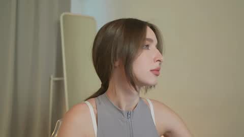 Snapshot of silent_chill chatting on 03-09-25, 11:58 Chilli online show from 03-09-25, 11:58