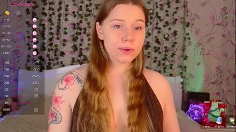 Snapshot of silent_princesses chatting on 12-31-24, 06:48 Chloe online show from 12-31-24, 06:48