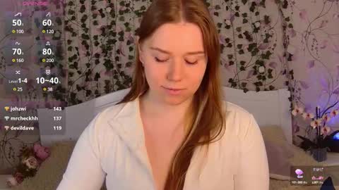 Snapshot of silent_princesses chatting on 02-17-25, 07:47 Chloe online show from 02-17-25, 07:47