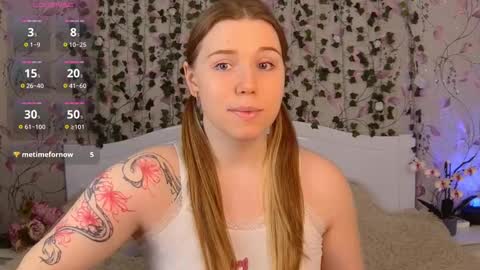 Snapshot of silent_princesses chatting on 02-22-25, 04:40 Chloe online show from 02-22-25, 04:40