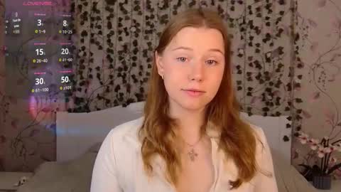 Snapshot of silent_princesses chatting on 09-16-25, 05:41 Chloe online show from 09-16-25, 05:41