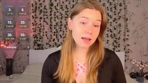 Chloe online show from 09-24-25, 05:00