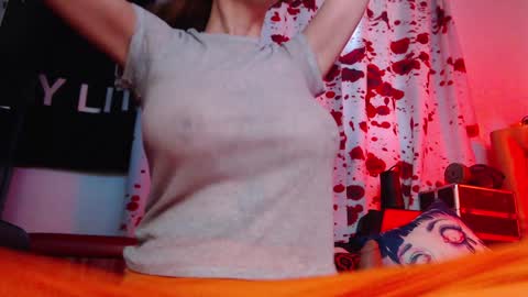 Snapshot of silentmary chatting on 10-28-25, 01:36 Allmylinkssilentmary666 online show from 10-28-25, 01:36