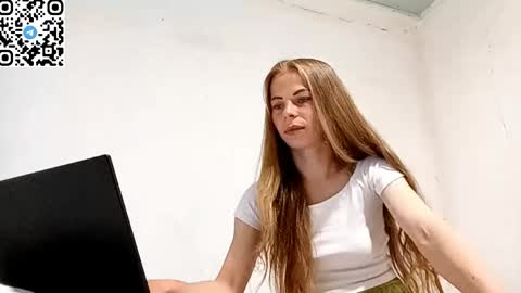 JULIANA online show from 06-01-26, 08:32