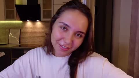 Snapshot of silicia_lu chatting on 09-20-25, 04:41 You fav Miss Si online show from 09-20-25, 04:41