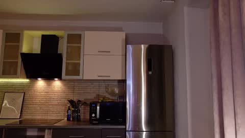 Snapshot of silicia_lu chatting on 09-21-25, 05:36 You fav Miss Si online show from 09-21-25, 05:36