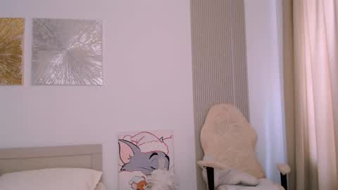 Snapshot of silk_ann chatting on 03-15-26, 05:35 silk_ann online show from 03-15-26, 05:35