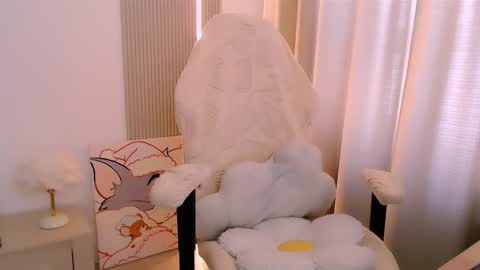 Snapshot of silk_ann chatting on 03-21-26, 04:06 silk_ann online show from 03-21-26, 04:06