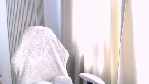 silk_ann online show from 05-07-26, 10:09