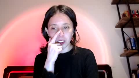 silkbite online show from 06-18-26, 05:08