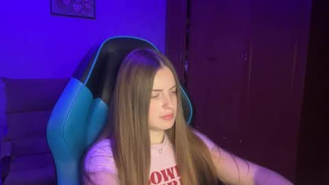Erica online show from 06-03-26, 04:45