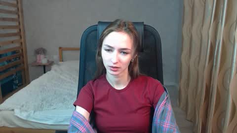 silkymiley online show from 09-19-25, 07:54