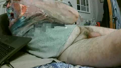 sillyoldman45221063 online show from 05-16-26, 12:18