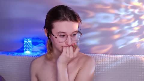 Kate online show from 03-19-26, 06:12