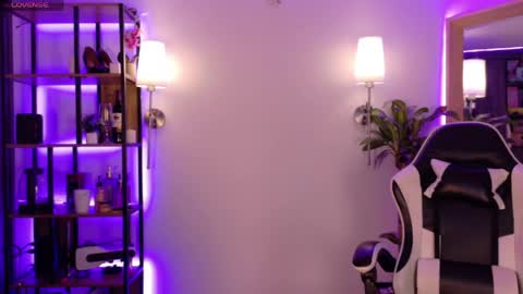 Snapshot of silvana_goddess chatting on 04-10-26, 08:13 Silvana online show from 04-10-26, 08:13