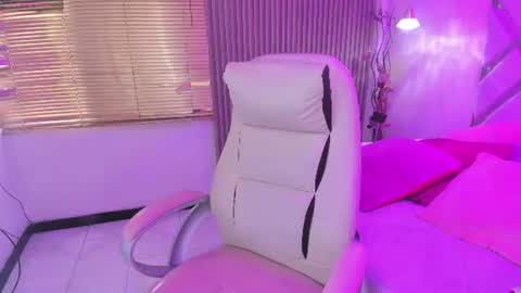 SIlvana  online show from 06-23-26, 01:09