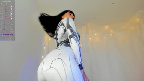 Snapshot of silvanna_moore chatting on 01-09-25, 04:49 Silvanna online show from 01-09-25, 04:49