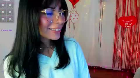 Snapshot of silvanna_moore chatting on 02-22-25, 05:13 Silvanna online show from 02-22-25, 05:13