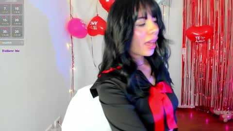 Snapshot of silvanna_moore chatting on 02-26-25, 05:17 Silvanna online show from 02-26-25, 05:17