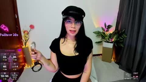 Snapshot of silvanna_moore chatting on 11-05-25, 03:01 Silvanna online show from 11-05-25, 03:01