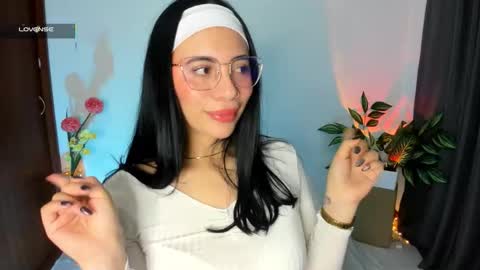 Silvanna online show from 11-21-25, 03:00