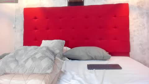 Snapshot of silvannafit chatting on 02-22-25, 05:02 Silvana Fit online show from 02-22-25, 05:02