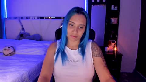   powder    online show from 02-01-25, 01:23