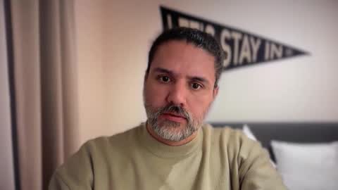 Snapshot of silverbeard81 chatting on 03-27-26, 09:14 silverbeard81 online show from 03-27-26, 09:14