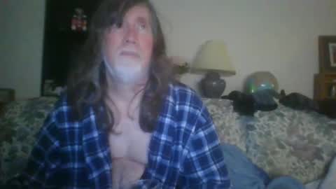 silverfunfox online show from 12-17-24, 04:01