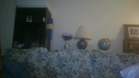 Snapshot of silverfunfox chatting on 09-29-25, 03:33 silverfunfox online show from 09-29-25, 03:33