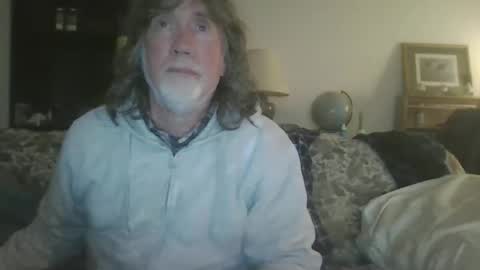 silverfunfox online show from 02-18-26, 06:42
