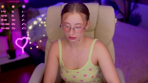  Kristina Kris  online show from 11-29-25, 01:58