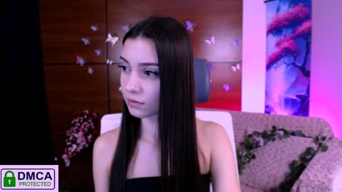 Silvia nude in pvt  online show from 12-05-24, 08:55