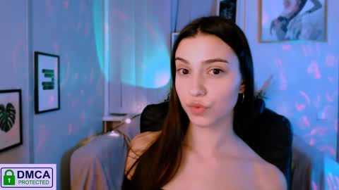 Silvia nude in pvt  online show from 12-22-24, 11:52