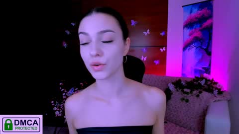 Silvia nude in pvt  online show from 12-24-24, 09:44