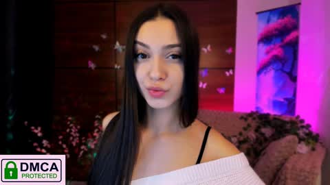 Silvia nude in pvt  online show from 01-07-25, 09:57