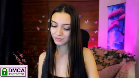 Silvia nude in pvt  online show from 01-08-25, 01:00