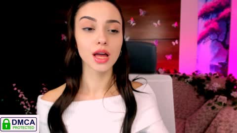 Silvia nude in pvt  online show from 01-24-25, 08:22