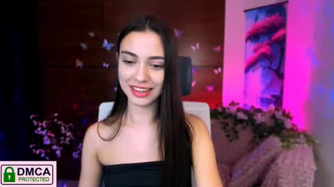 Silvia nude in pvt  online show from 02-12-25, 08:50