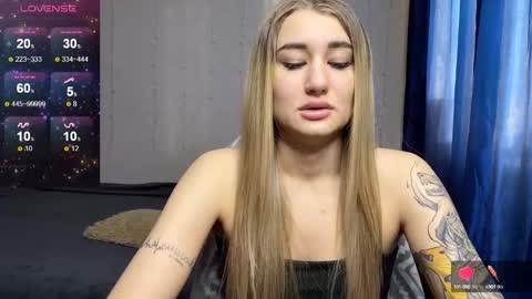 Silvia online show from 02-12-25, 04:33