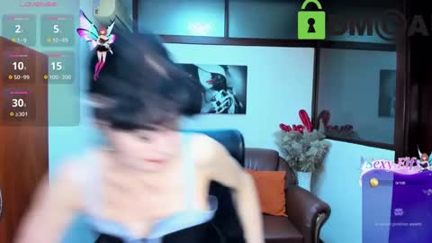 Silvia Wallec online show from 03-07-25, 06:35