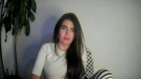 Silvie online show from 01-15-25, 02:49