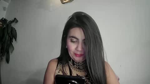 Silvie online show from 02-16-25, 10:54