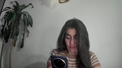 Silvie online show from 02-24-25, 01:57