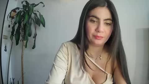 Silvie online show from 03-10-25, 10:02