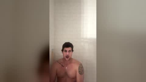 Snapshot of simi136 chatting on 03-09-26, 07:01 simi136 online show from 03-09-26, 07:01